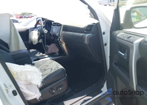 2024 Toyota 4Runner Sr5 Premium from USA, damaged, VIN JTENU5JR1R6252642